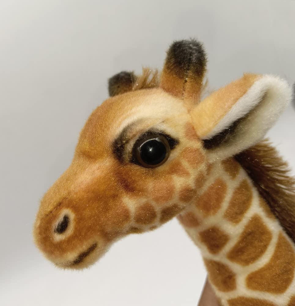 GracesDawn giraffe doll in a decor setting enhances nursery ambiance.