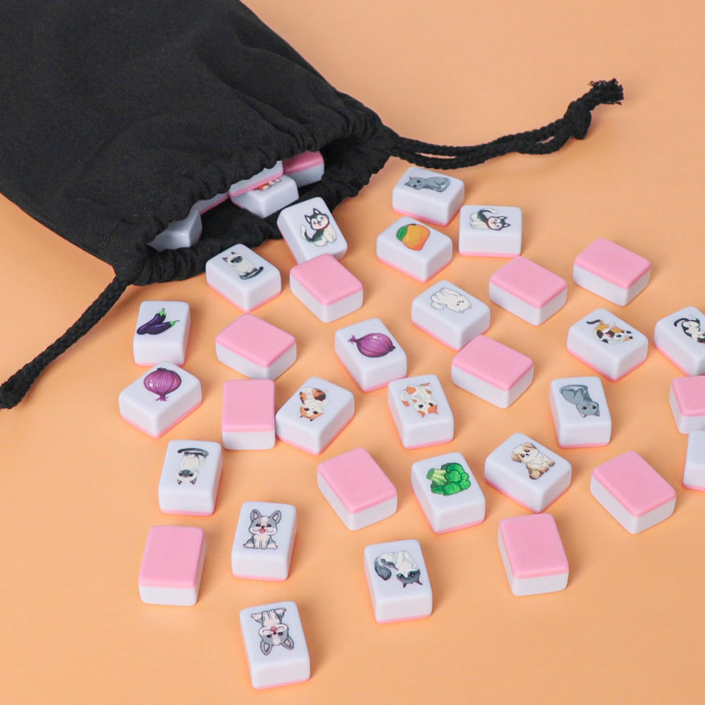 GRACIAS tile set with dice and blanks enhances classic mahjong options