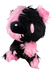 Great Eastern Gloomy Bear long-hair fur close-up highlights cozy texture.