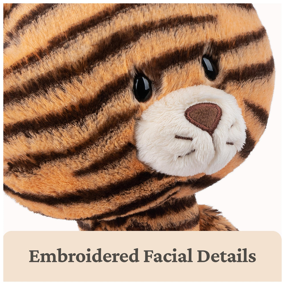 GUND Effe soft plush fur for comforting hugs and cozy moments.