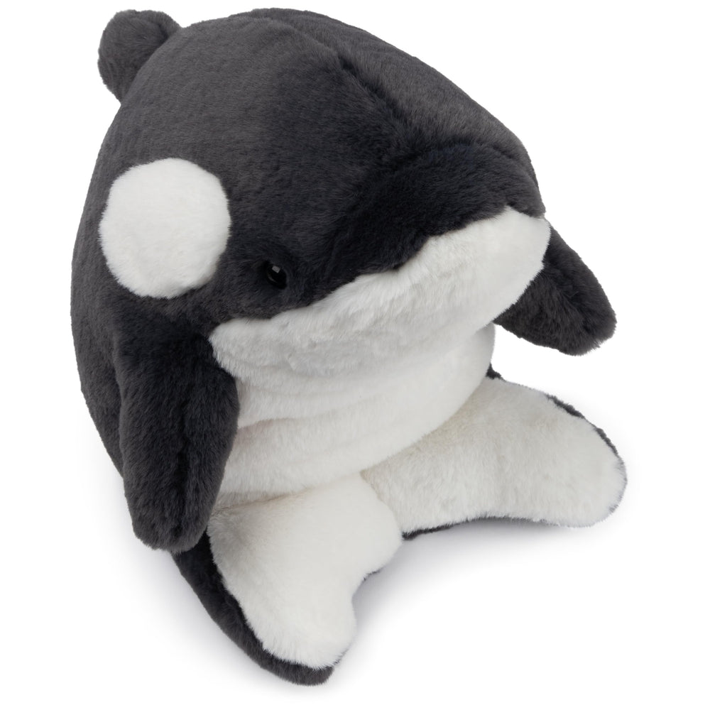 GUND Flynn Orca Plush, 10-inch curved design for eye-contact hugs.