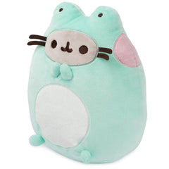 Soft frog eye details on the GUND Pusheen plush enhance whimsy.
