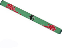 GUSTARIA Mahjong Mat used for mahjong, poker, and tile games.
