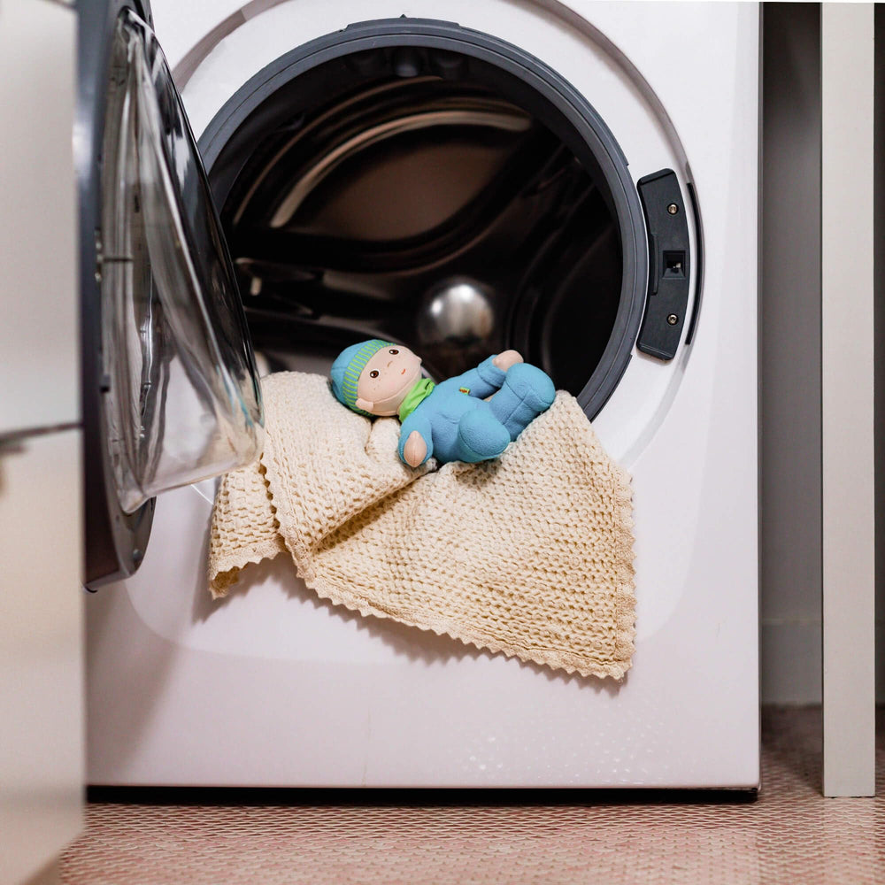 HABA Snug-Up Luis: gift-ready packaging makes a thoughtful newborn gift.