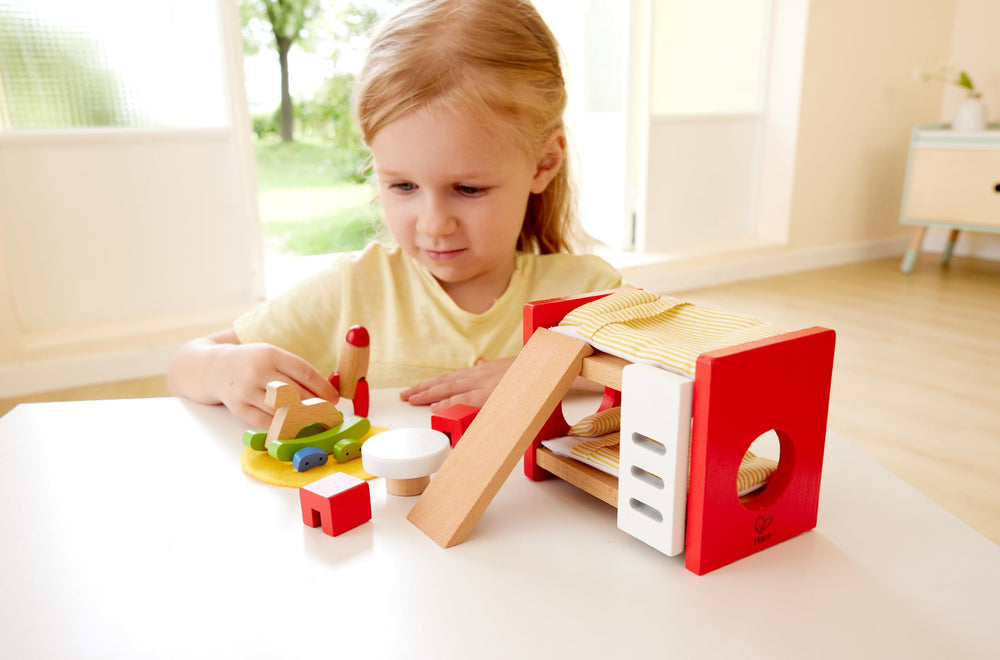 Hape tiny silverware set complements mini meals