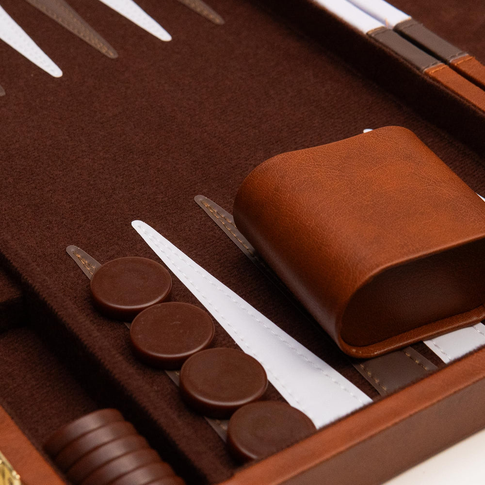 Happy Hippo backgammon felt interior cushions rolls with quiet precision
