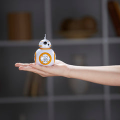 Hasbro Bop It! BB-8 Edition Pass-it mode supports group play.