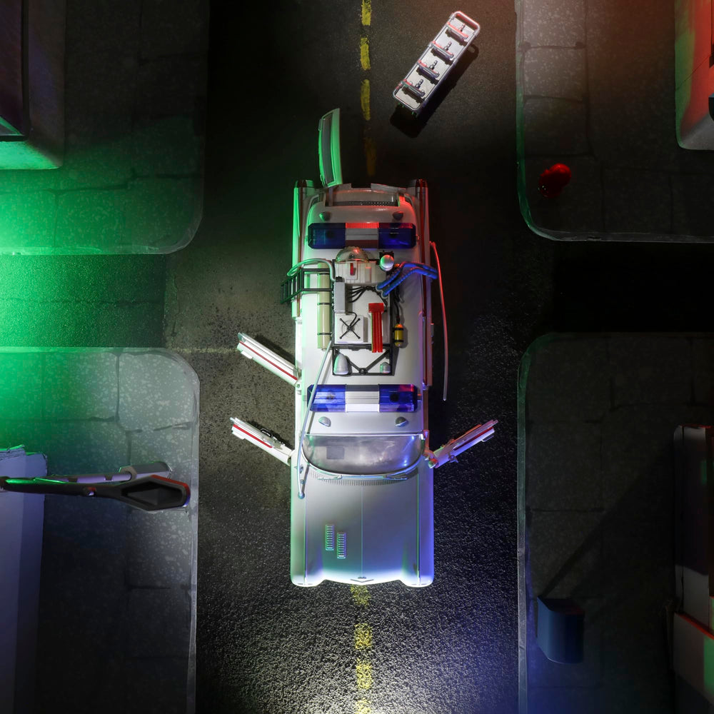 Hasbro Ghostbusters Ecto-1 1984 gurney slide-out adds play options.