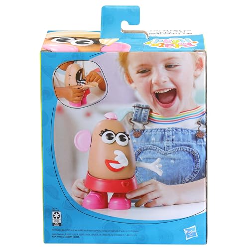 Hasbro hats and hairpieces let young designers craft distinct personalities.