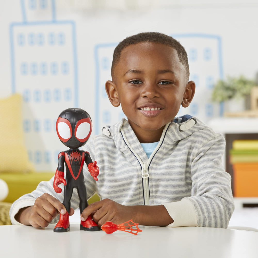 Show-inspired design with bright colors for imaginative play sessions.