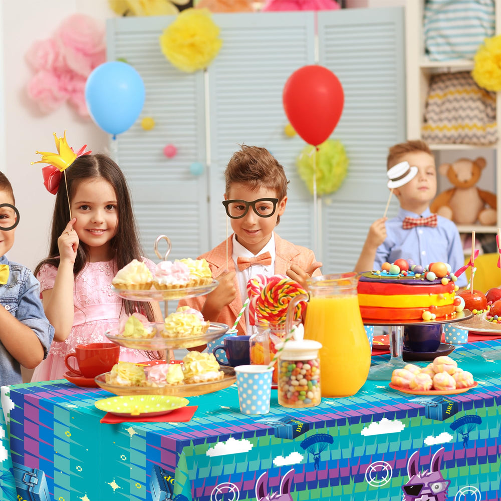 Three-piece set provides flexible coverage for multiple tables.