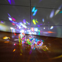 HDCRYSTALGIFTS crystal prism reveals light distortions for creative shoots