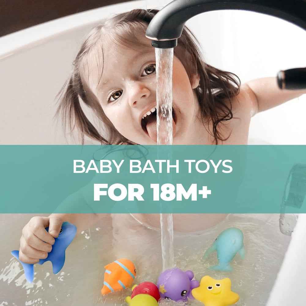 Hely Cancy bright colors bear bath toy to spark visual interest during baths.
