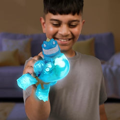 Glow-in-the-dark battles come alive as Tyro lights up after pumping.