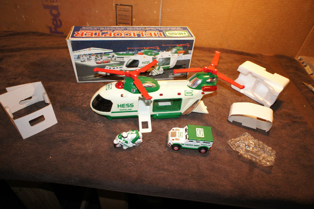 Hess 2001 toy cruiser set: retro collectible to display or inspire stories