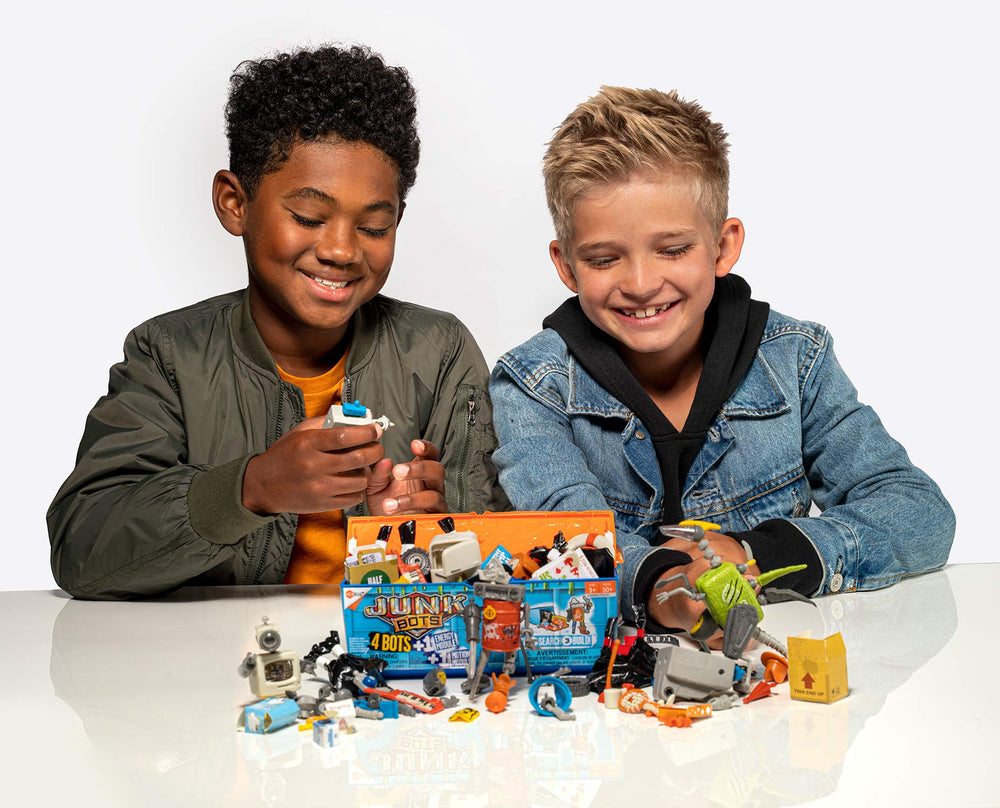 HEXBUG JUNKBOTS motorized parts enable motion and dynamic action.