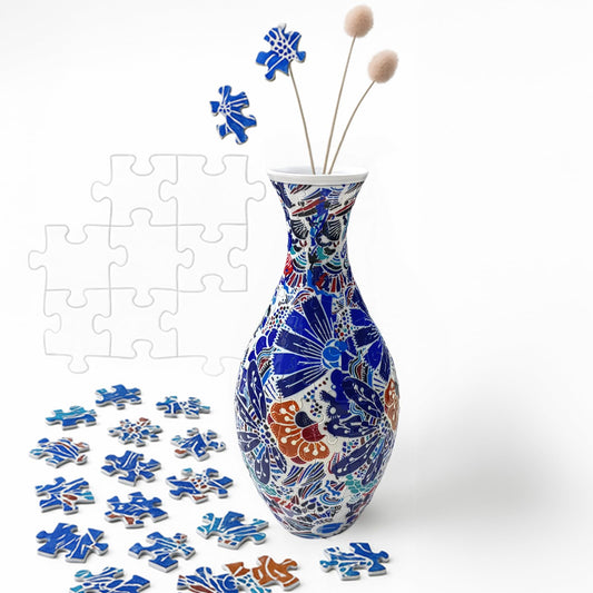 HHSME 3D Puzzle Vase during assembly, ideal for showcasing fresh flowers.