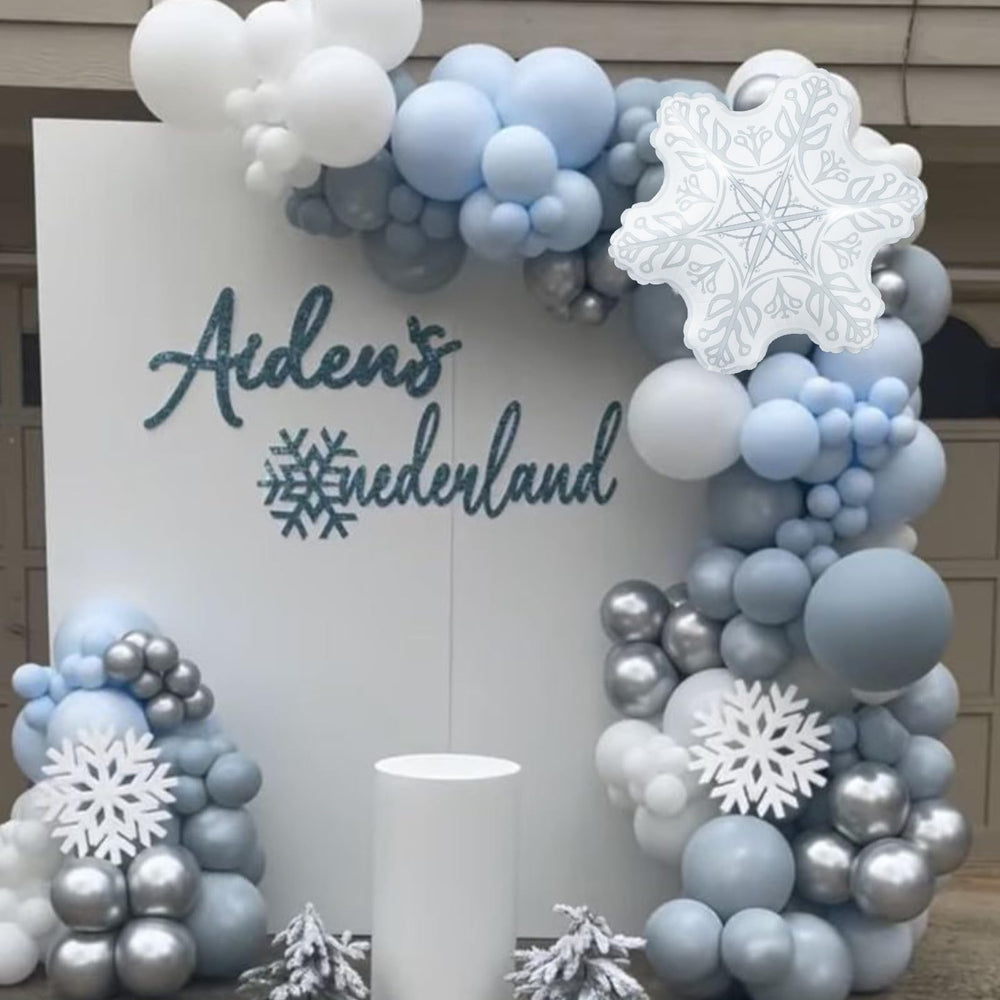 HILAVO dot glue packs secure balloons for a lasting display