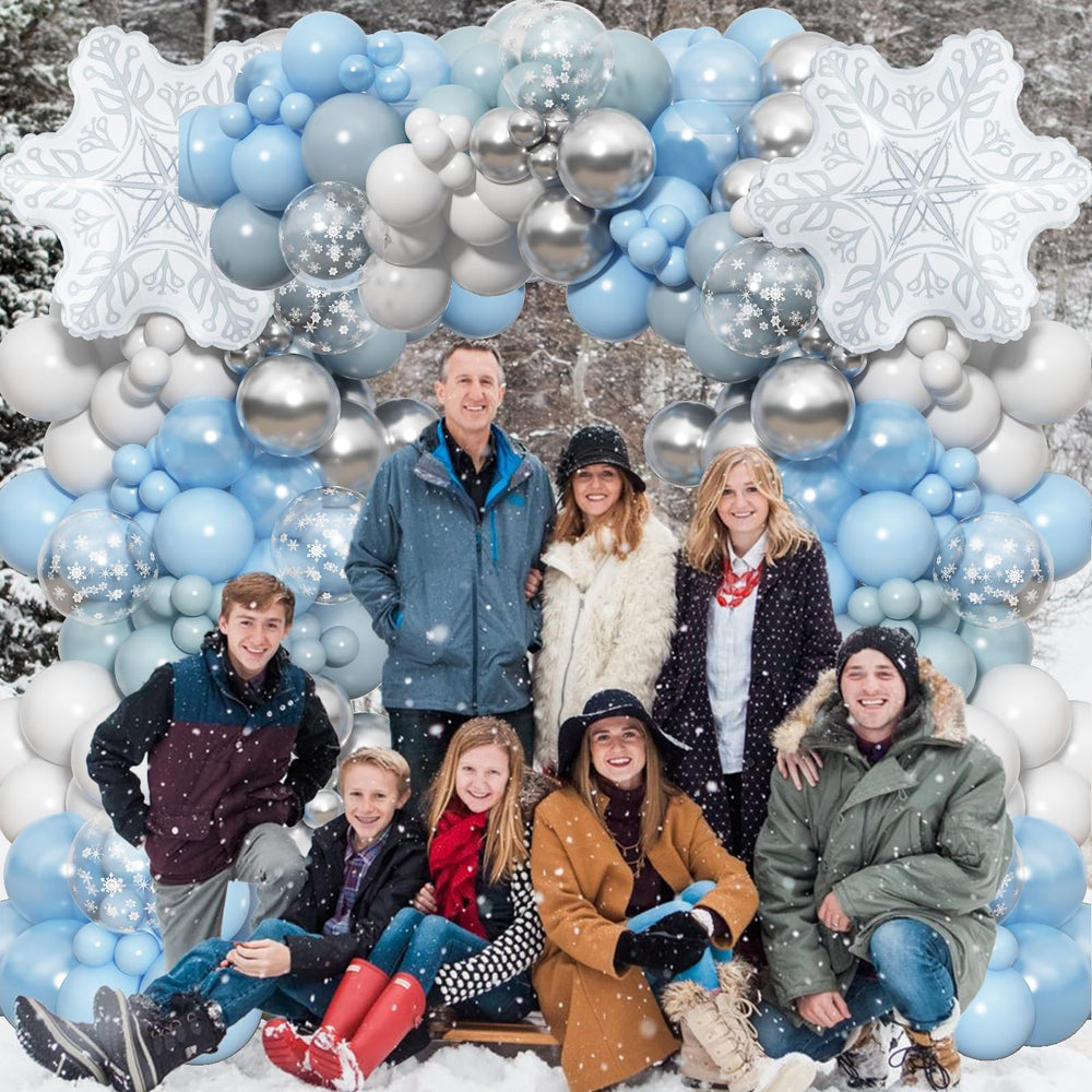 HILAVO dusty blue balloons for soft winter tones