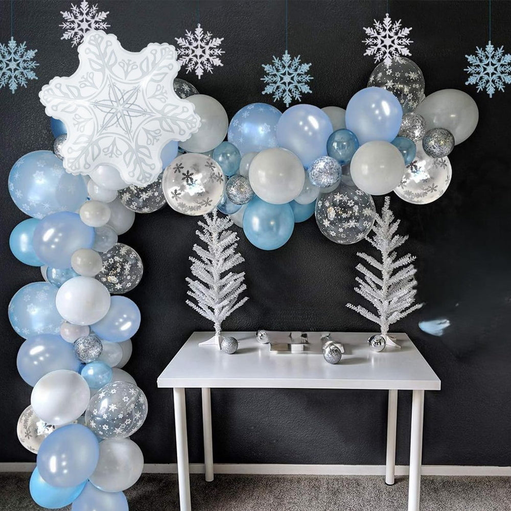 HILAVO fog blue balloons blend with white accents for cohesive decor