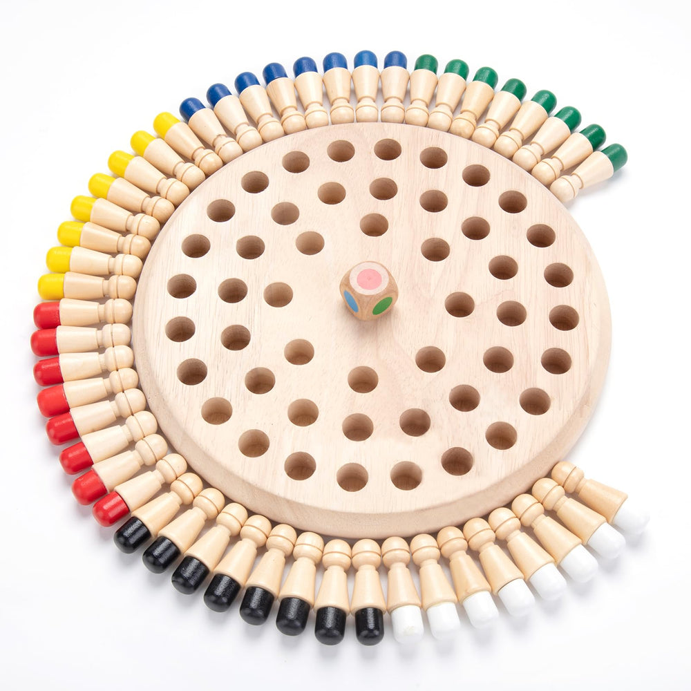 Hirger wooden memory chess board supports family play and memory practice.