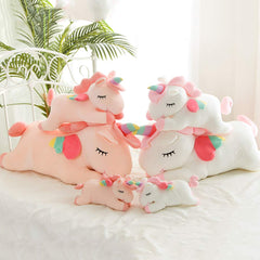 Hitoshe unicorn plush arrives vacuum packed and becomes fluffy after opening.