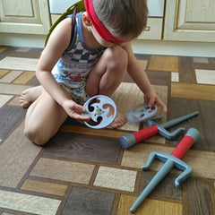 Homyfy DEAMNAI turtle costume darts accessory enhances pretend battles.
