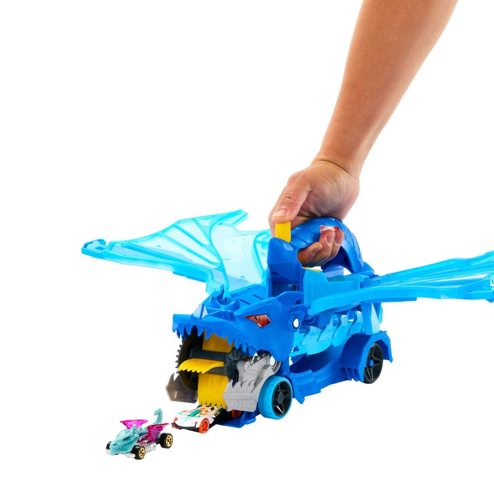 Detachable dragon in action for versatile play and storytelling