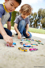 Hot Wheels collection display-ready pack for enthusiasts and kids