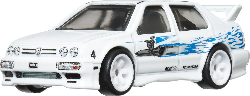 Hot Wheels Skyline GT-R displays premium build and collectible appeal.