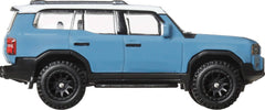 Detail of headlights and taillights on the Land Cruiser Car Culture model