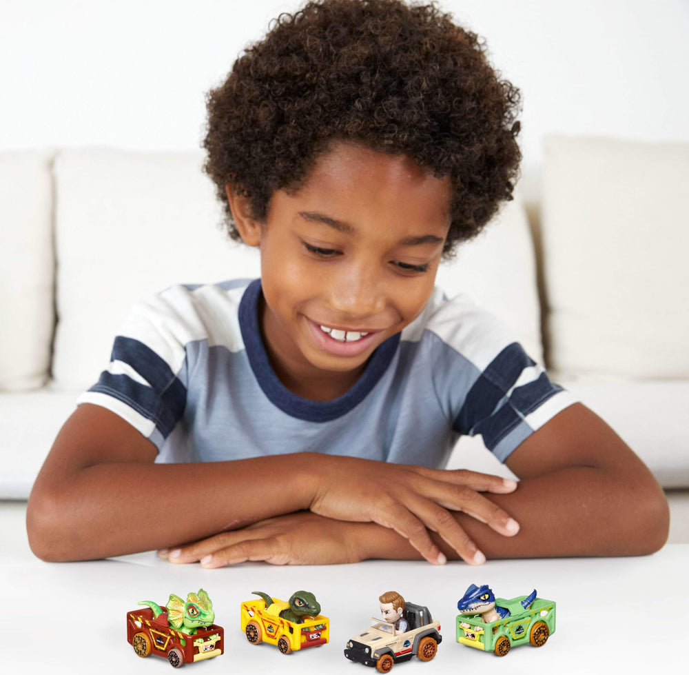 Hot Wheels RacerVerse Charlie driver Raptor ready for speedy chase play.