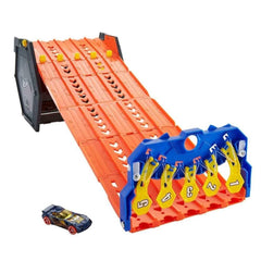 Hot Wheels Roll Out Raceway carry handle enables portable, on-the-go play.