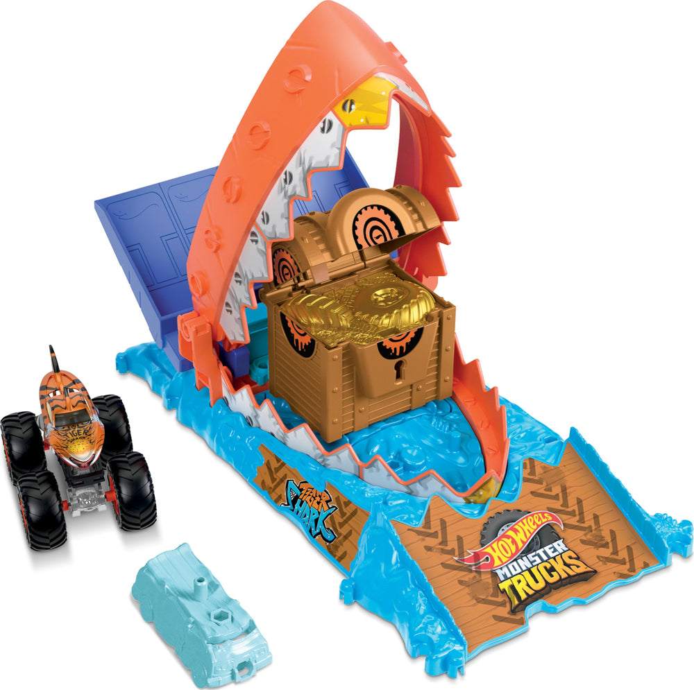 Hot Wheels Tiger Shark smashes the arena smash spot to reveal treasure with action-packed fun.
