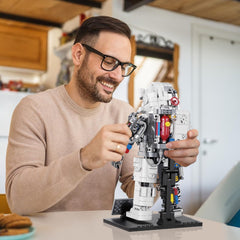 HSANHE display-ready model fits on shelves and desks