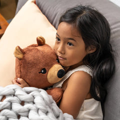 HUGIMALS Darby the Bear side hug, soothing pressure for stress relief