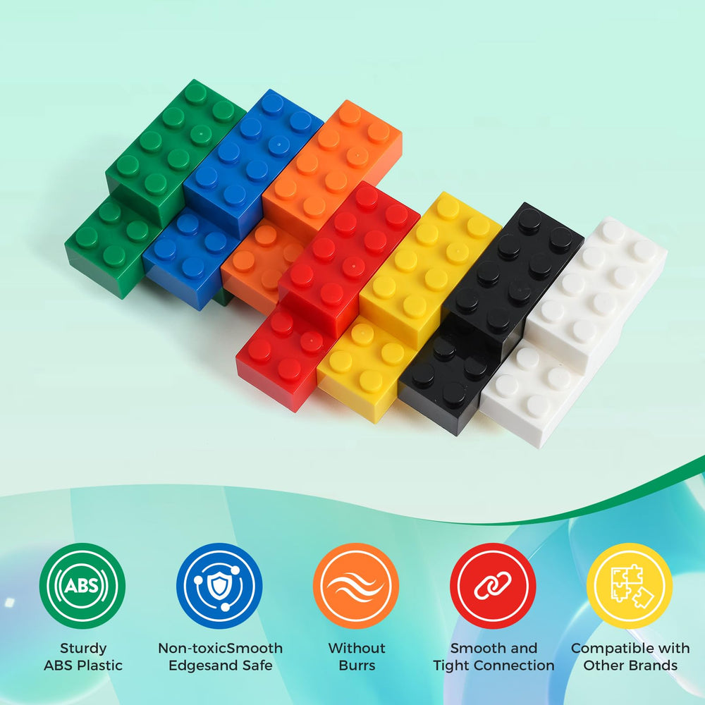 HUIZDQ black and white 2x4 bricks add contrast for detailed designs.