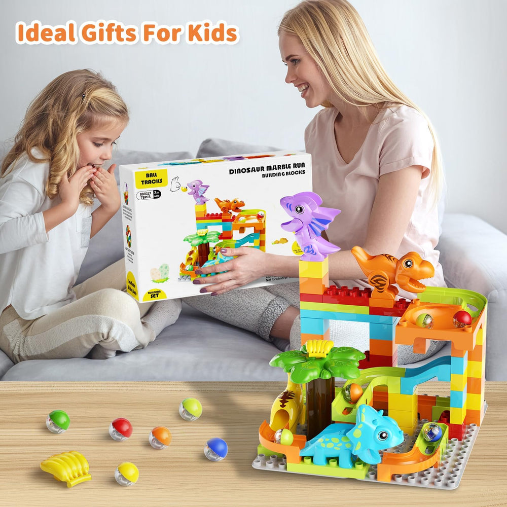 Hunloot gift-ready toy set makes a party favorite for ages 3 and up.