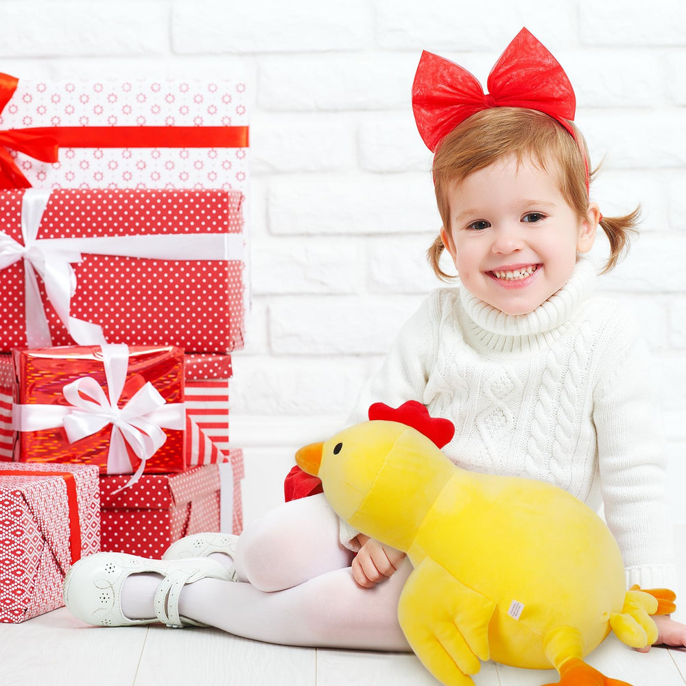 IdeaMeme chick plush gift packaging, ready for birthdays or holidays.
