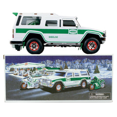 IHW 2004 Hess SUV with motorcycles, showcasing 3-in-1 play option for imaginative adventures.