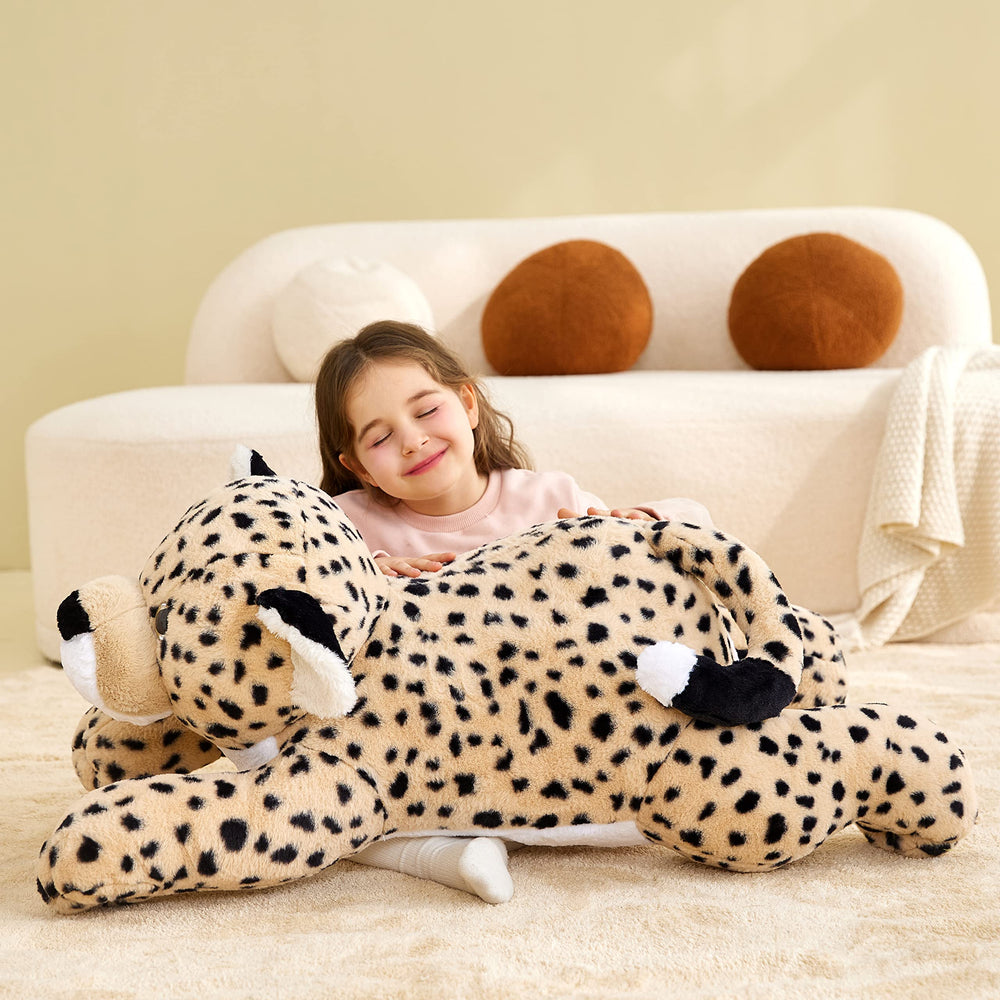 IKASA soft fur detail close-up highlights durable plush texture.