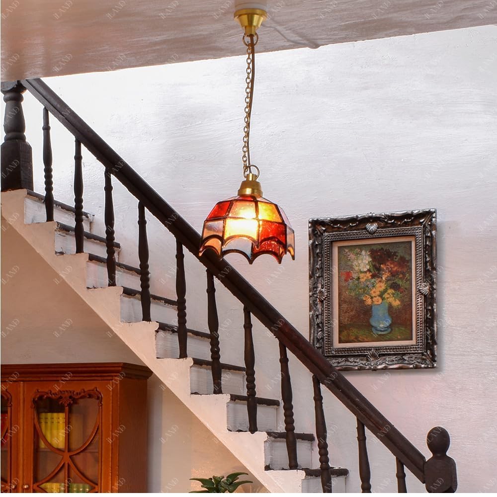Iland warm glow dollhouse light creates a cozy, inviting ambiance.