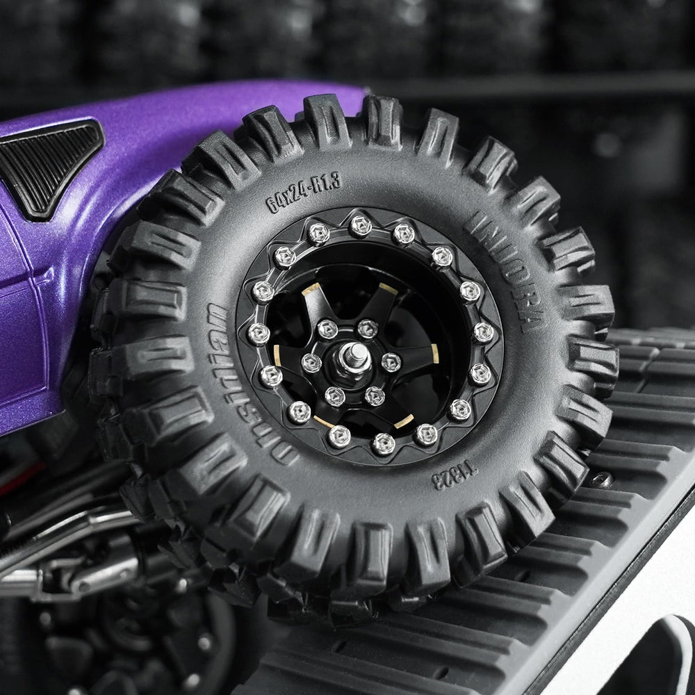 INJORA wheel outer diameter 33.5mm demonstrates bold scale on compact platforms.