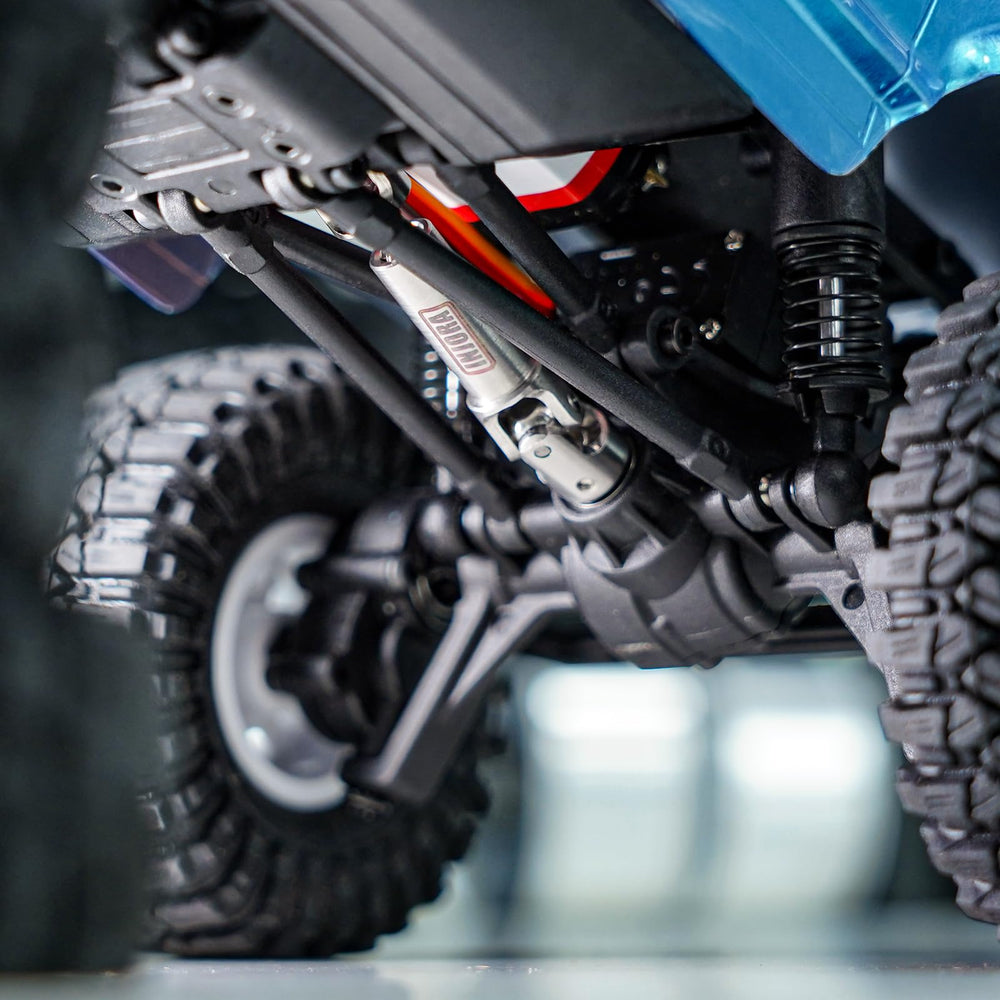 INJORA center drive shaft close-up emphasizes realistic look for a crawler.