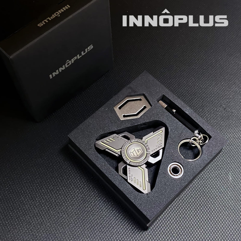 INNÔPLUS gift-ready packaging makes it a thoughtful, compact present for teens and adults.