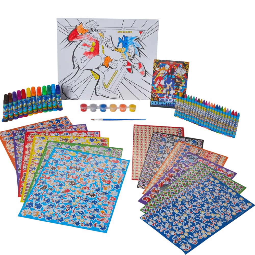 Innovative Designs Sonic canvas set makes a gift ready package for Sonic fans.