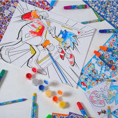 Innovative Designs Sonic canvas set lets kids display finished art as room decor.