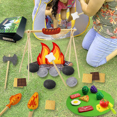 Inslat pretend campfire playset biscuits and chocolates for tasty storytelling and reward moments.