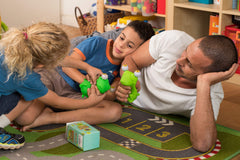 IPIDIPI TOYS Flippy Frog is a fun party favor gift.