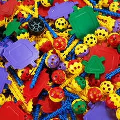 IQ BUILDER durable modular pieces enable versatile STEM projects